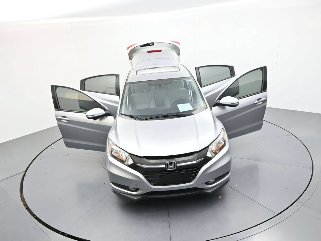 Used 2017 Honda HR-V EX image 33