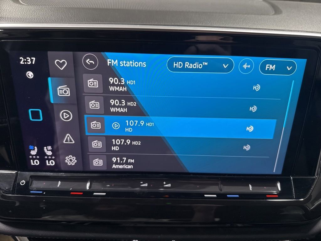 Used 2025 Volkswagen Atlas Cross Sport SE image 24