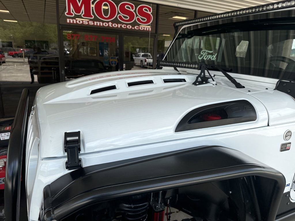 Used 2013 Jeep Wrangler Rubicon w/ Dual Top Group AWD/4WD image 26
