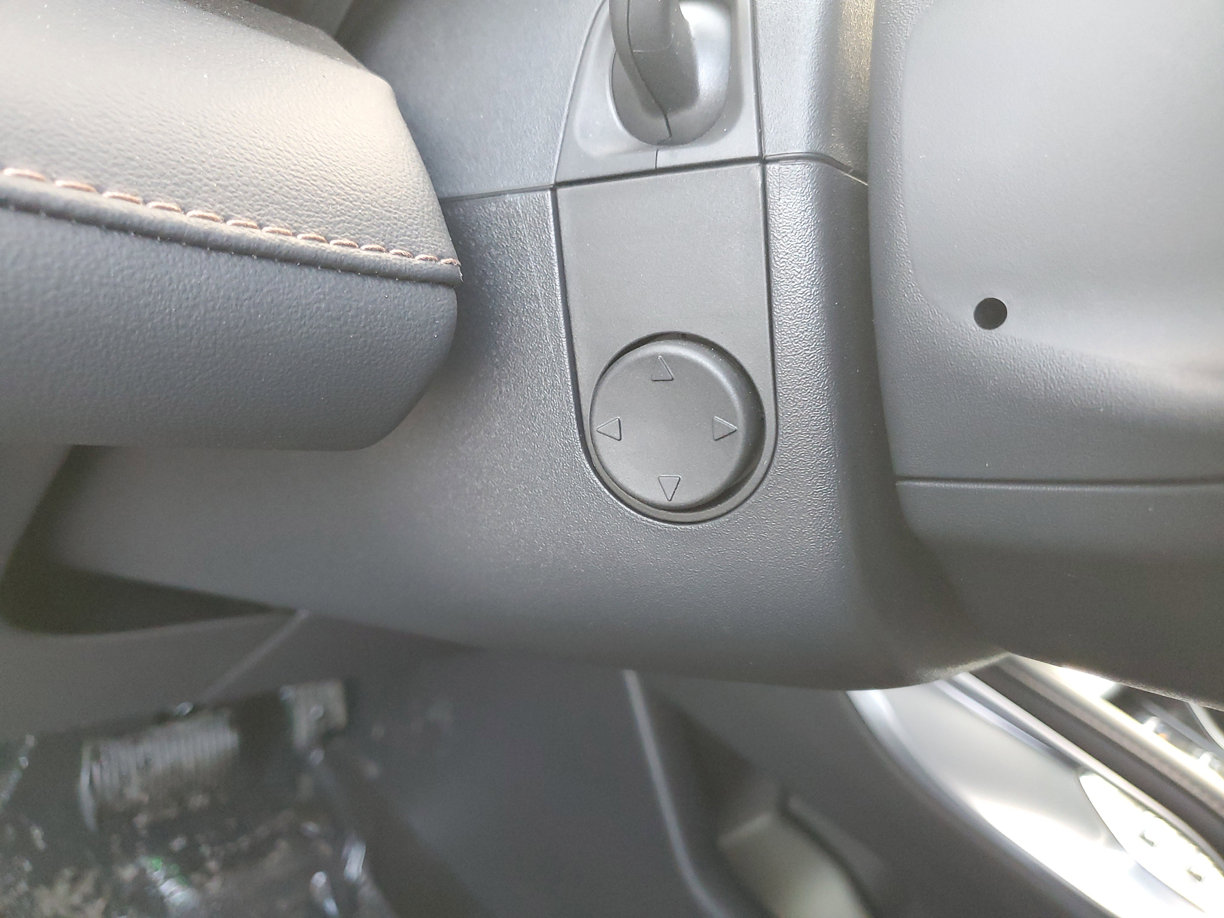 New 2026 Lincoln Nautilus Premier image 14