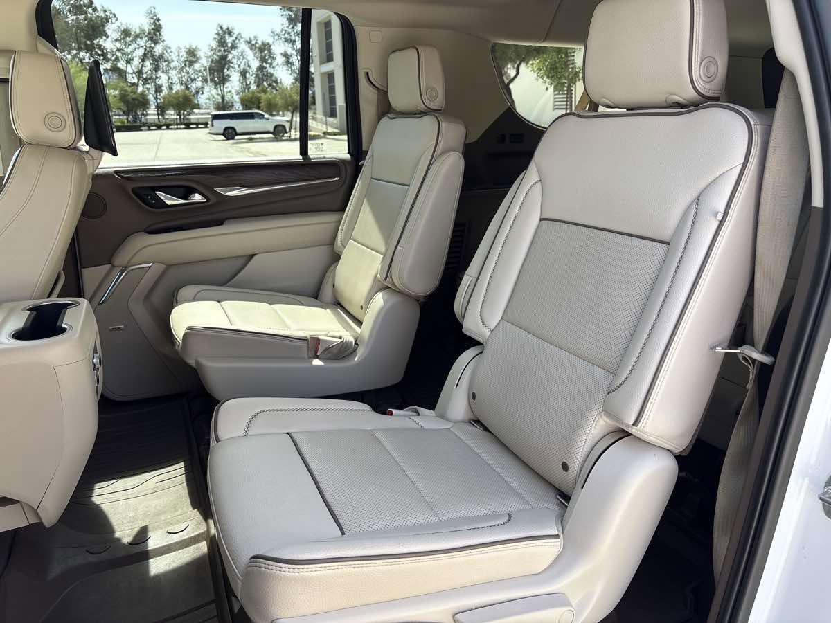 Used 2021 GMC Yukon XL Denali w/ Denali Ultimate Package image 14