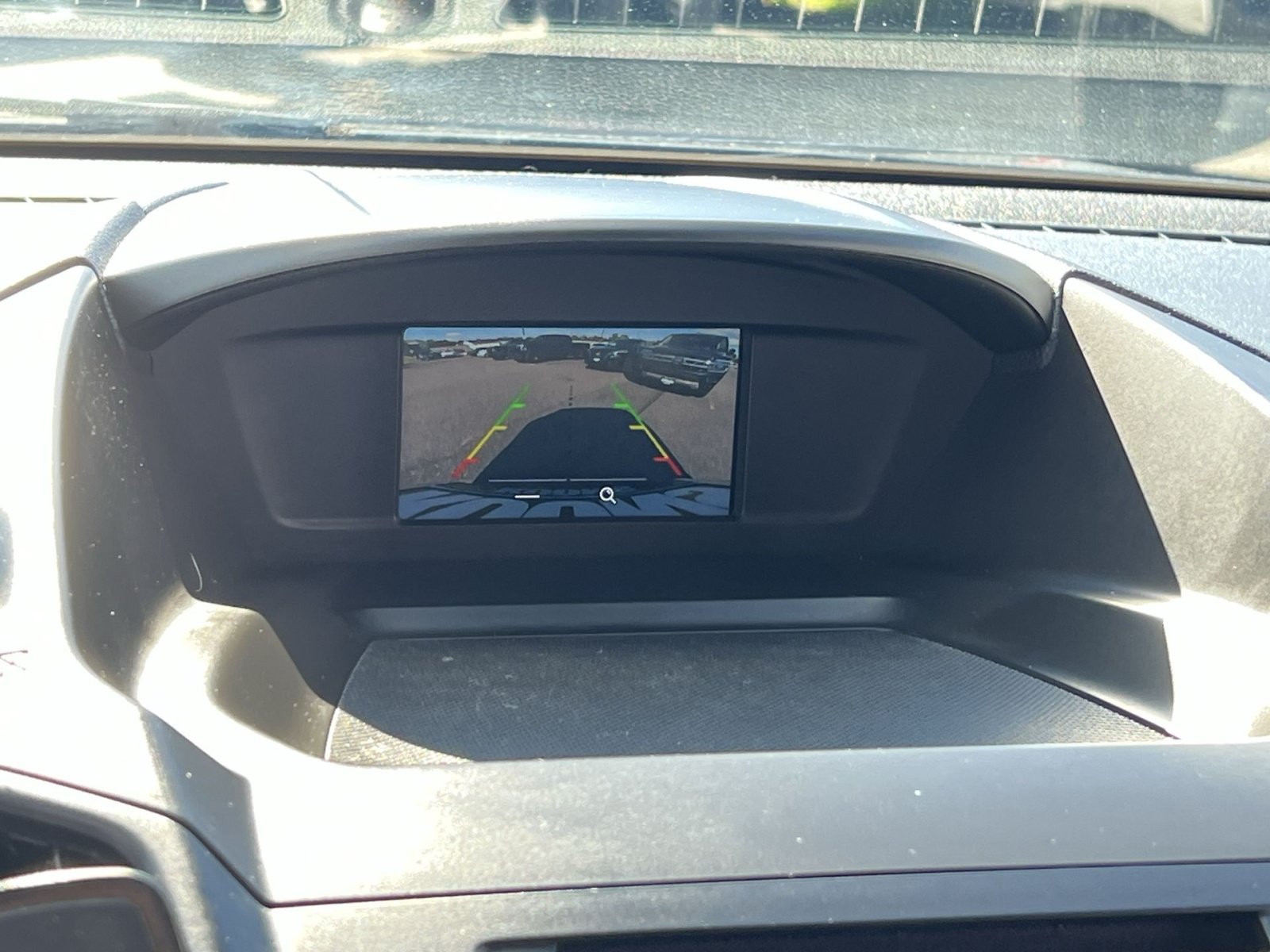 Used 2018 Ford Escape SE w/ Ford Safe & Smart Package FWD image 19