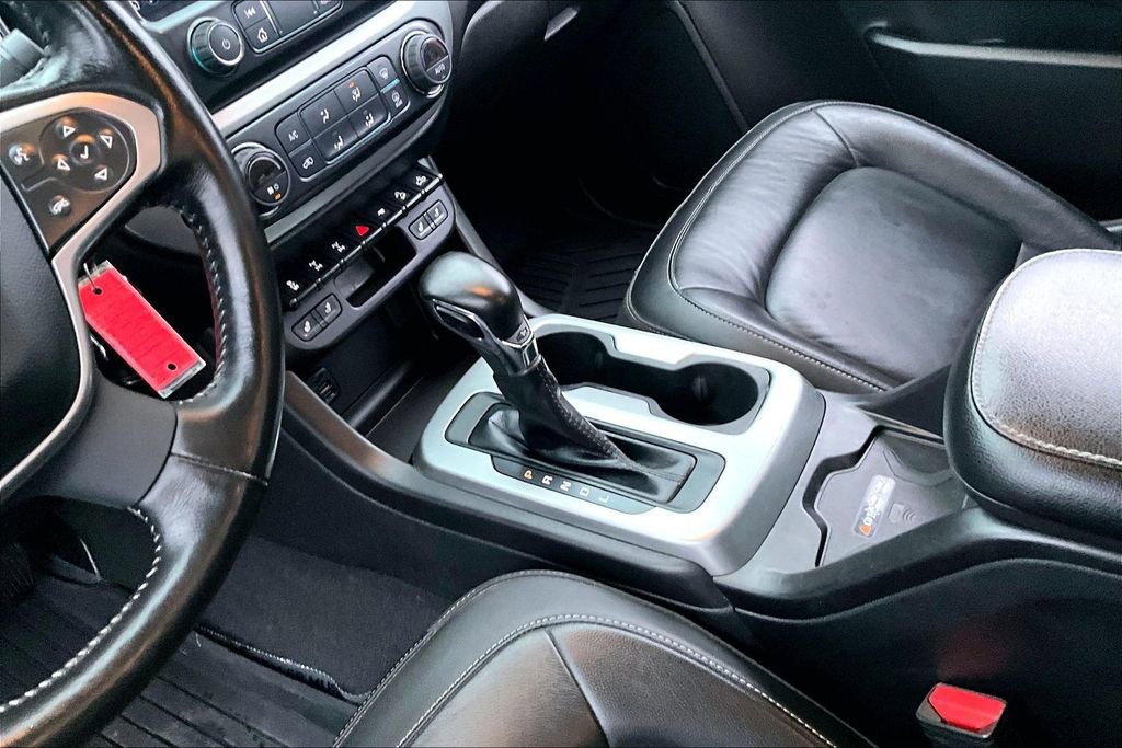 Used 2022 Chevrolet Colorado ZR2 image 15