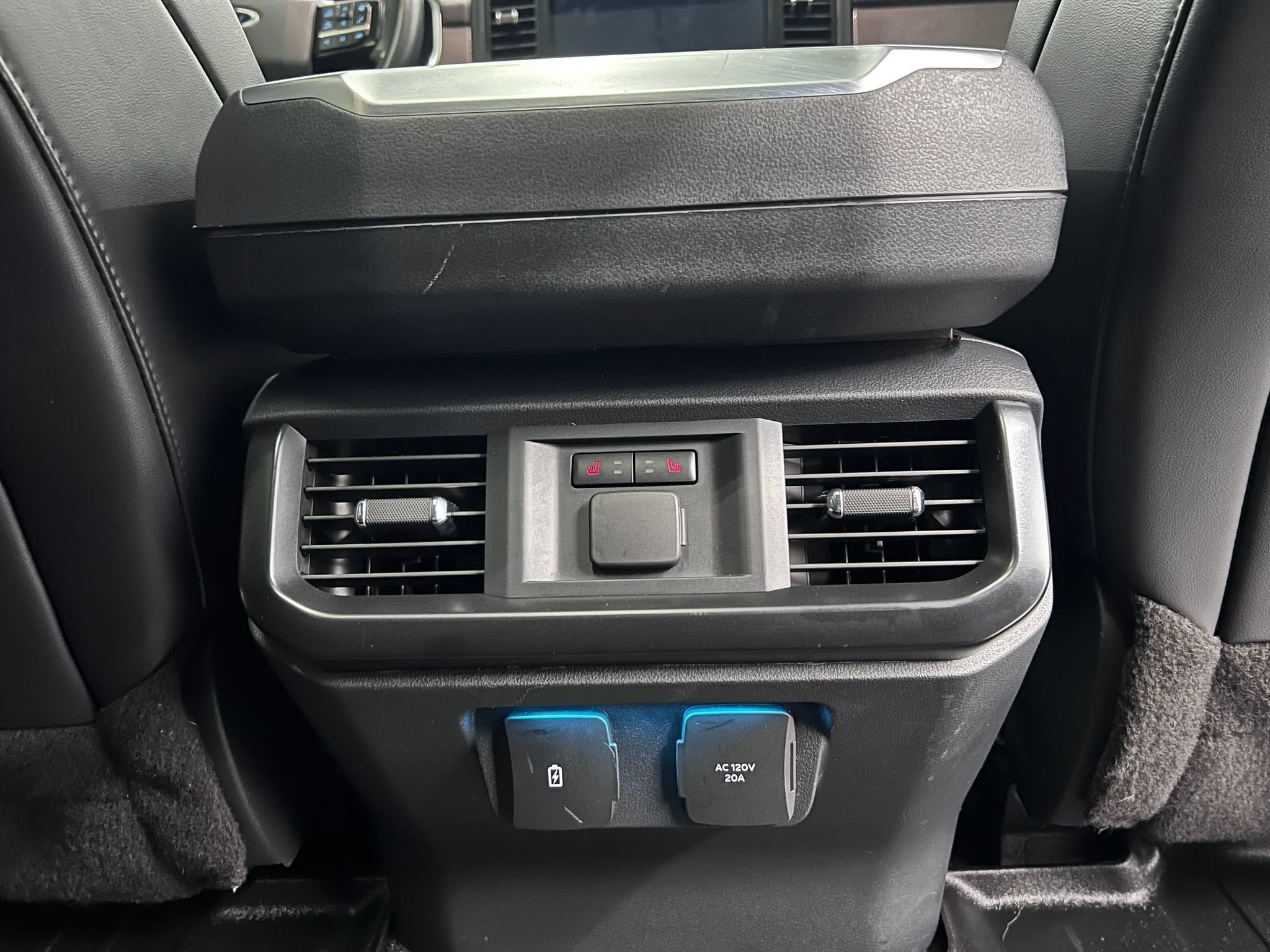 Used 2022 Ford F150 Raptor w/ Equipment Group 801A High AWD/4WD image 30