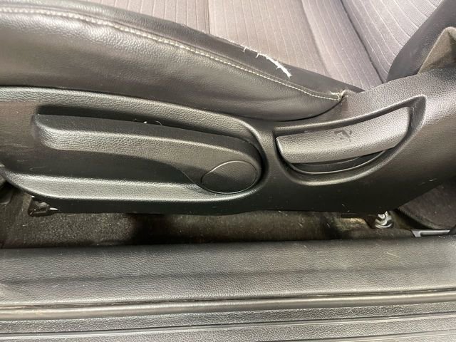 Used 2016 Kia Forte Koup SX image 12