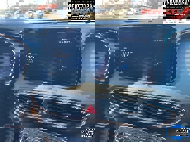 Used 2023 Hyundai Santa Fe SEL image 17