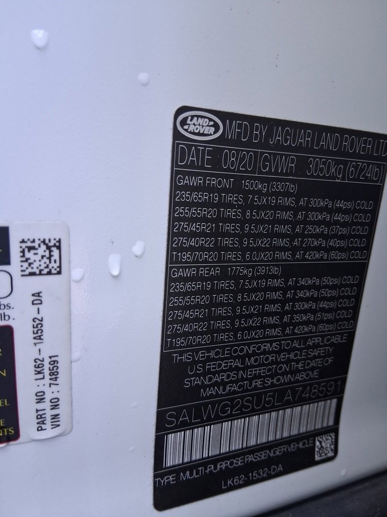 Used 2020 Land Rover Range Rover Sport SE image 17