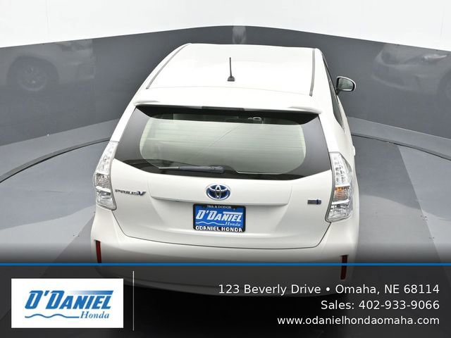 Used 2012 Toyota Prius V Two w/ Preferred Accessory Pkg FWD image 17
