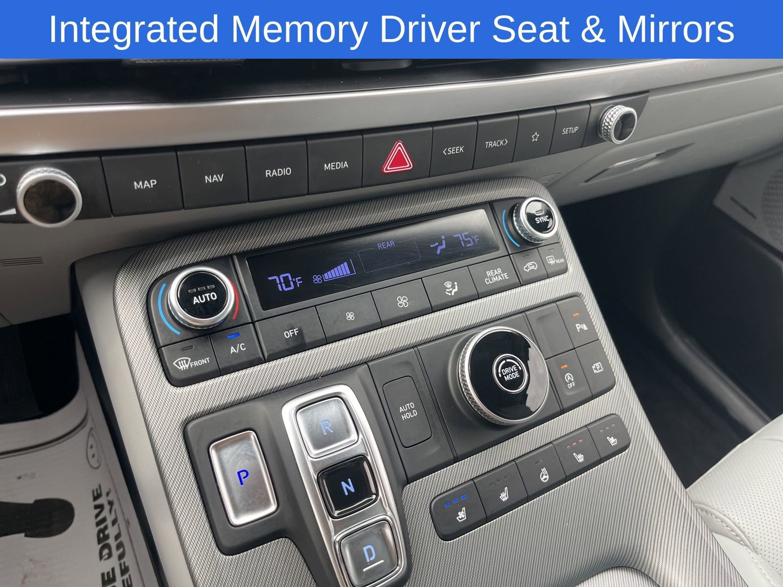 Used 2023 Hyundai Palisade SEL w/ Premium Package image 31