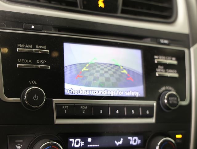 Used 2017 Nissan Altima 2.5 SV w/ Convenience Package image 9