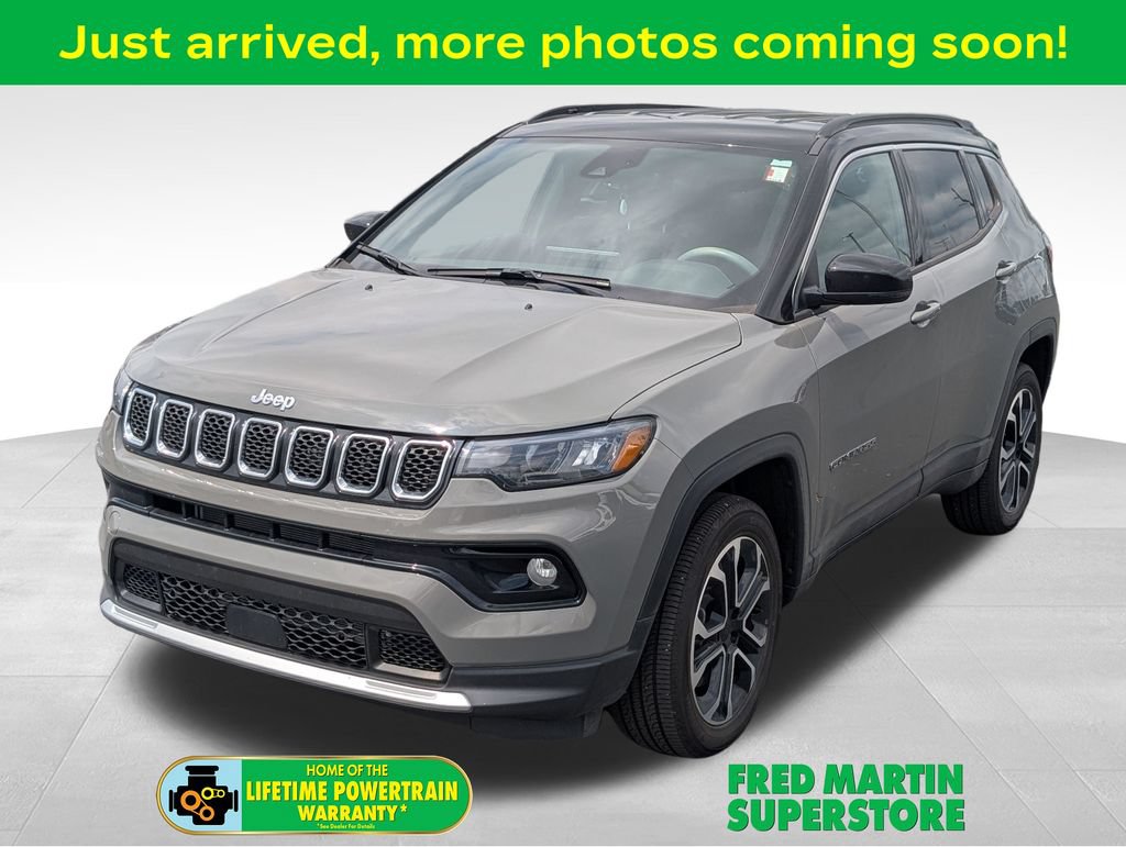 Used 2023 Jeep Compass Limited AWD/4WD image 1