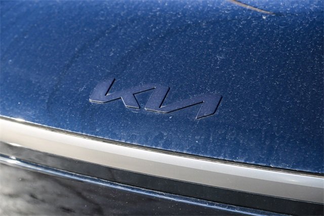 New 2026 Kia EV9 Land w/ Nightfall Edition Package image 6