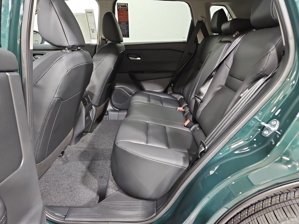 New 2026 Nissan Rogue Dark Armor AWD/4WD image 25
