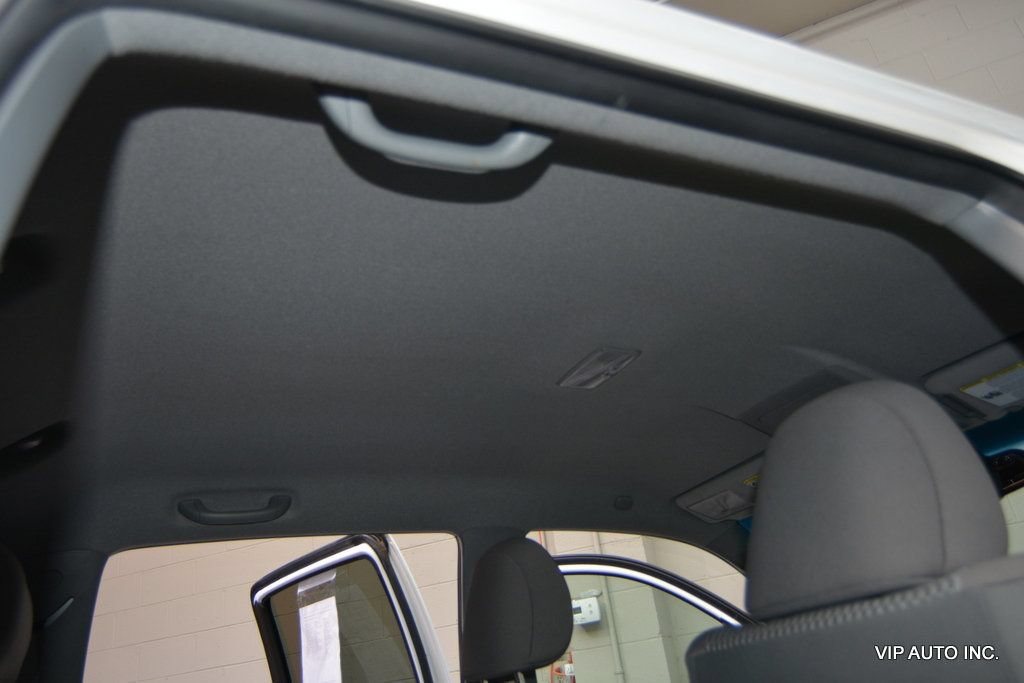 Used 2013 Toyota Tacoma PreRunner w/ SR5 Pkg RWD image 28