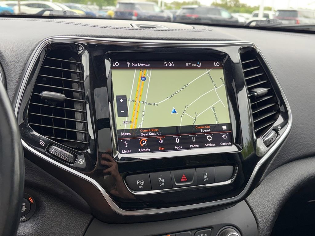 Used 2021 Jeep Cherokee Limited w/ Elite Package image 17