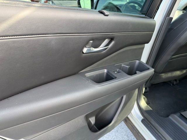 Used 2024 Nissan Pathfinder SL w/ SL Premium Package image 31