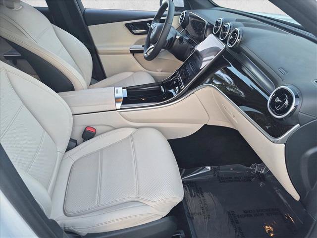 Used 2024 Mercedes-Benz GLC 300 image 20