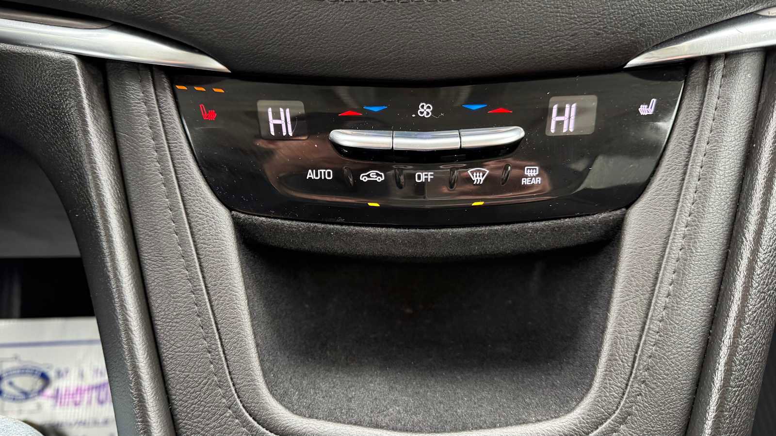 Used 2019 Cadillac XT5 Luxury AWD/4WD image 23