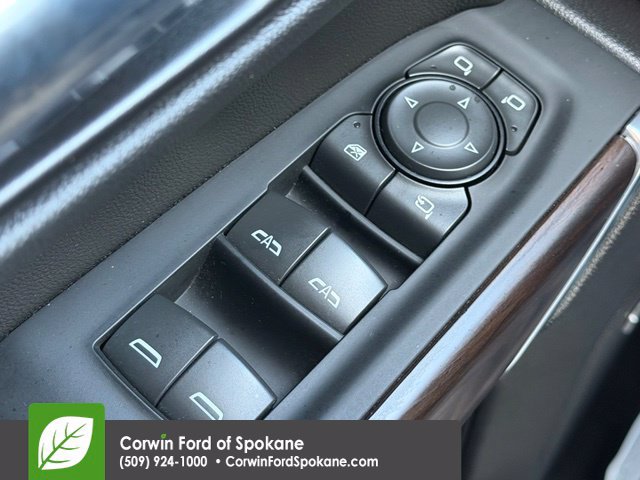 Used 2022 GMC Sierra 1500 SLT w/ SLT Premium Plus Package AWD/4WD image 21