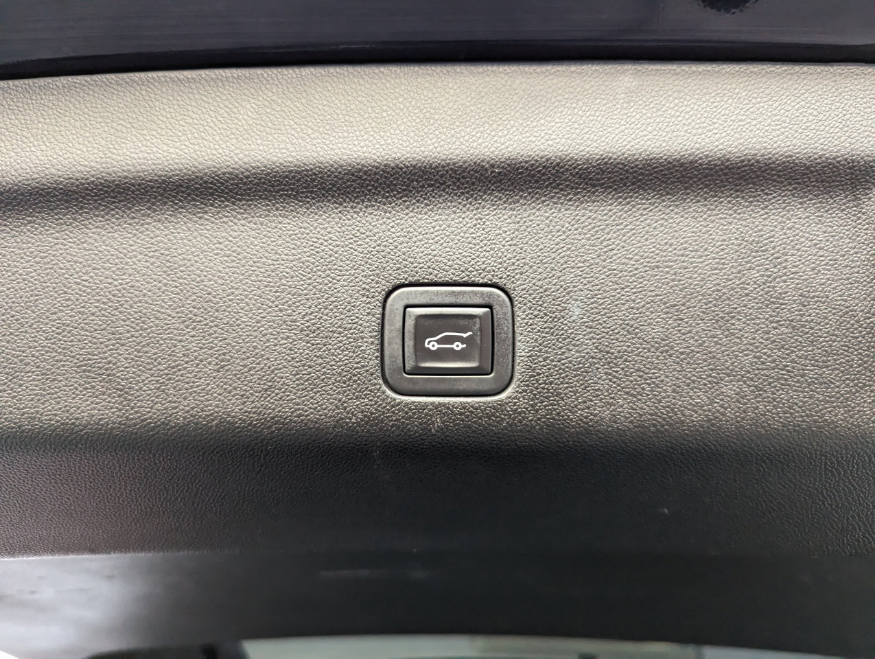 Used 2023 Cadillac Escalade Sport Platinum w/ LPO, Floor Liner Package image 48