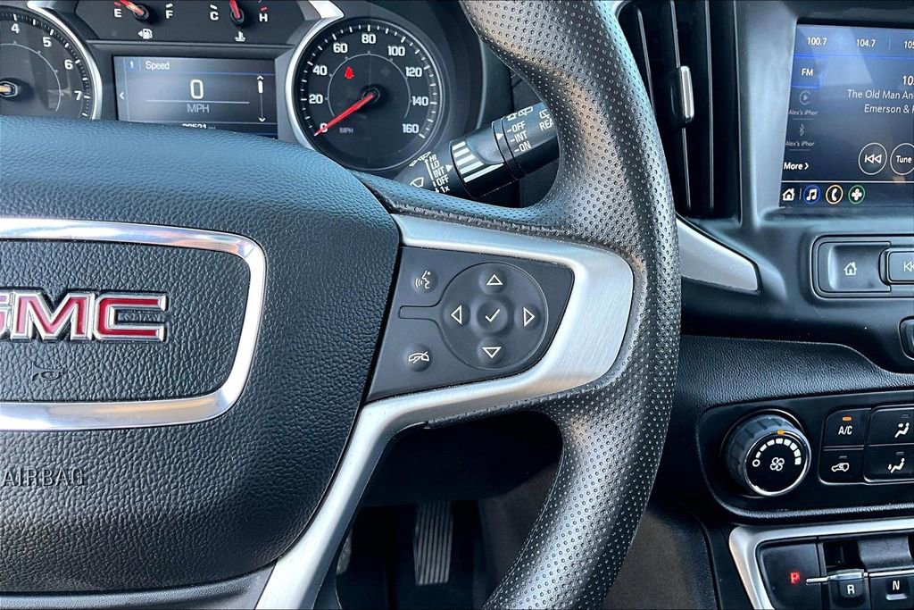 Used 2024 GMC Terrain SLE AWD/4WD image 12