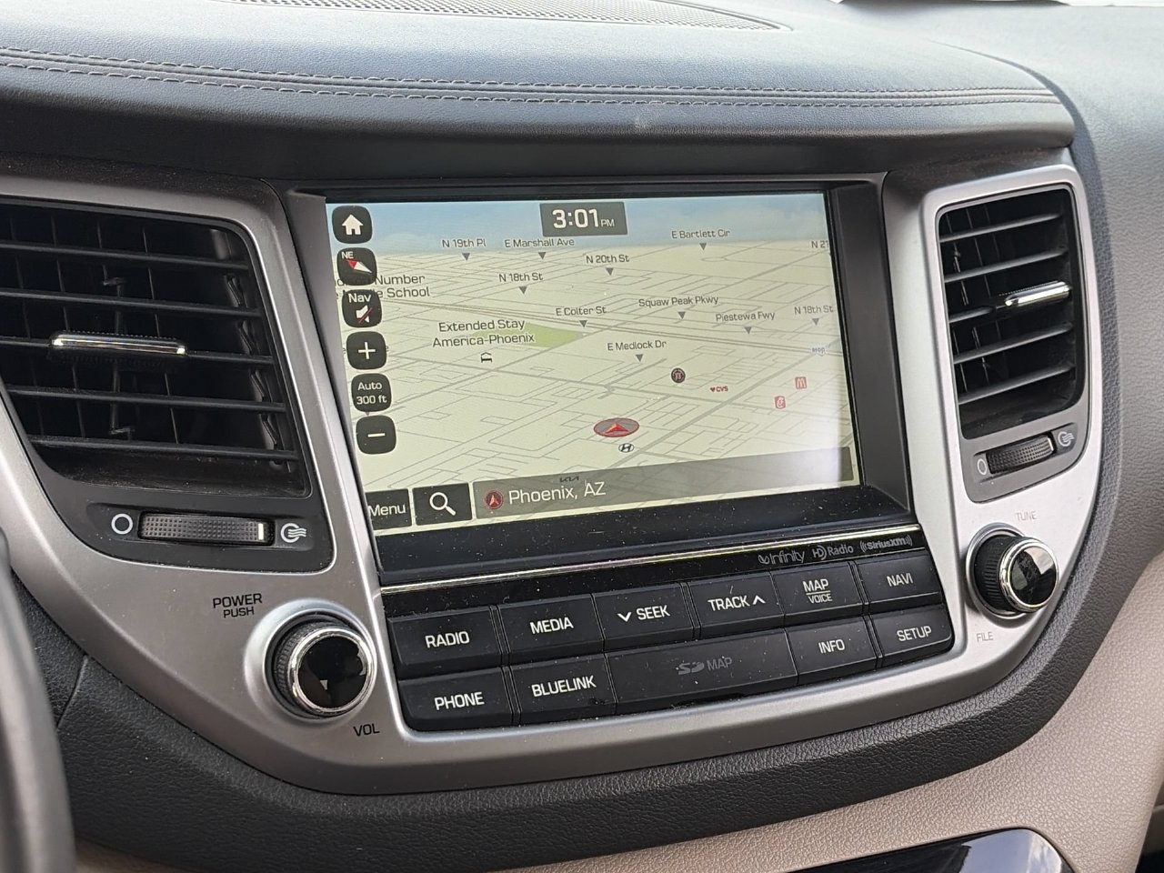 Used 2017 Hyundai Tucson Limited FWD image 25