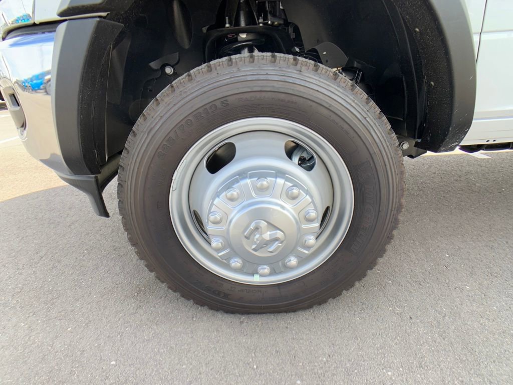 New 2026 RAM 5500 Tradesman w/ Chrome Appearance Group image 27