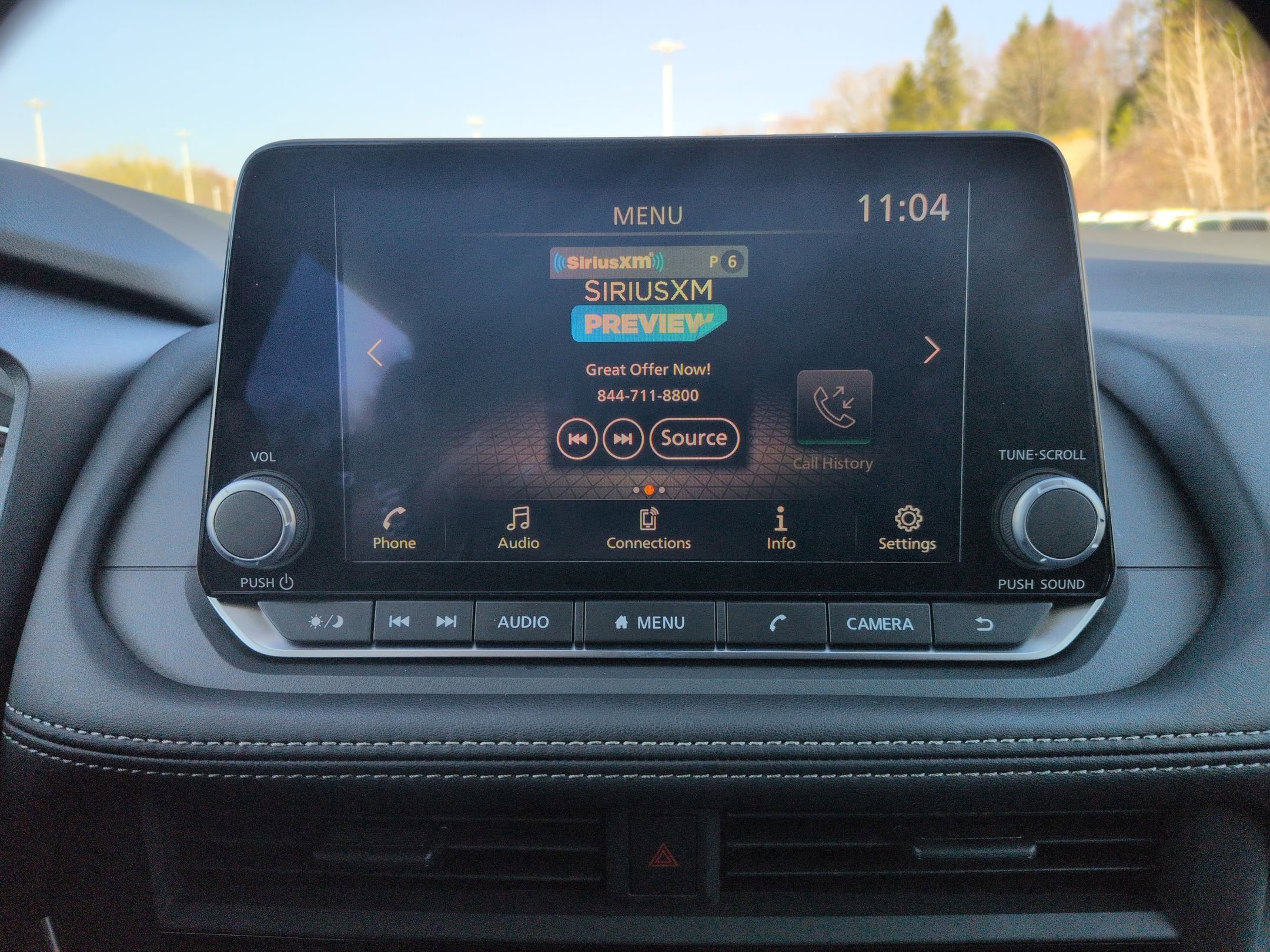 Used 2025 Nissan Rogue S image 10