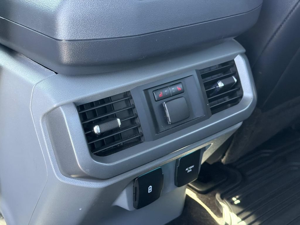 Used 2021 Ford F150 Lariat w/ Equipment Group 502A High AWD/4WD image 18
