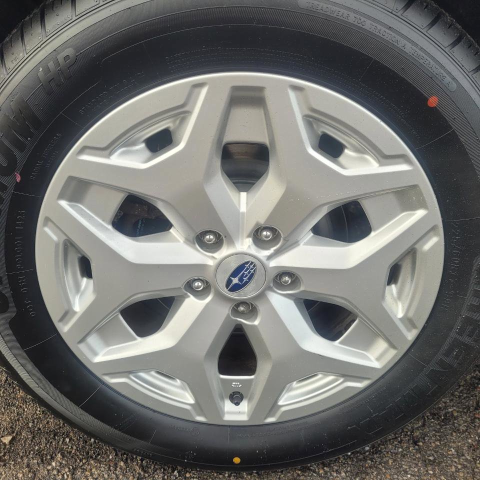 Used 2021 Subaru Forester AWD/4WD image 40