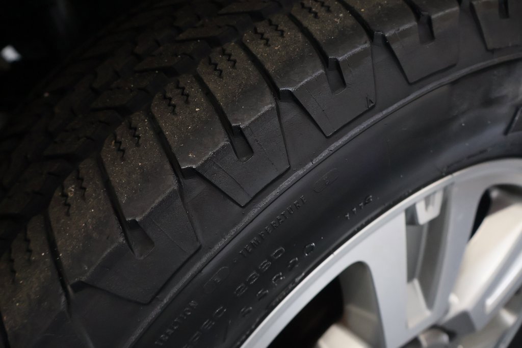 Used 2017 Toyota Tundra Platinum image 33