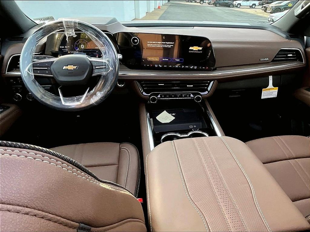 New 2026 Chevrolet Suburban High Country AWD/4WD image 12