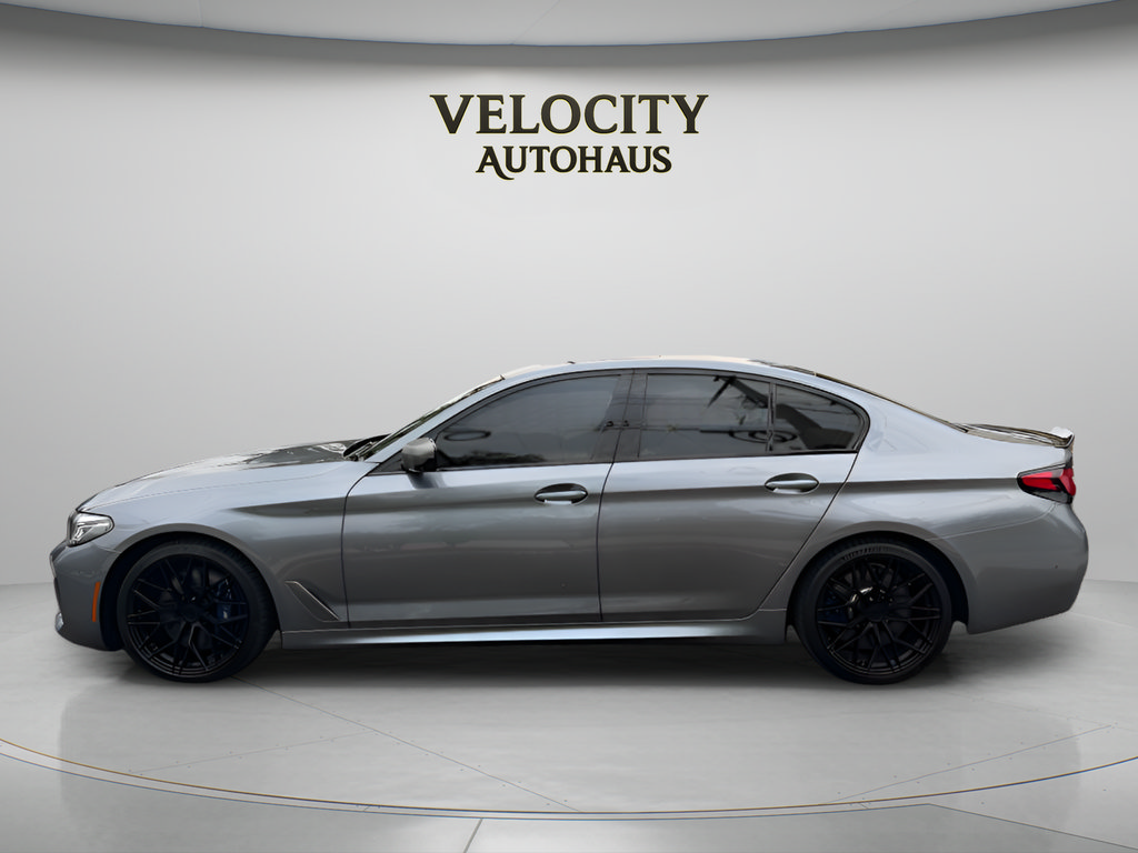 Used 2021 BMW M550i xDrive w/ Parking Assistance Package AWD/4WD image 4