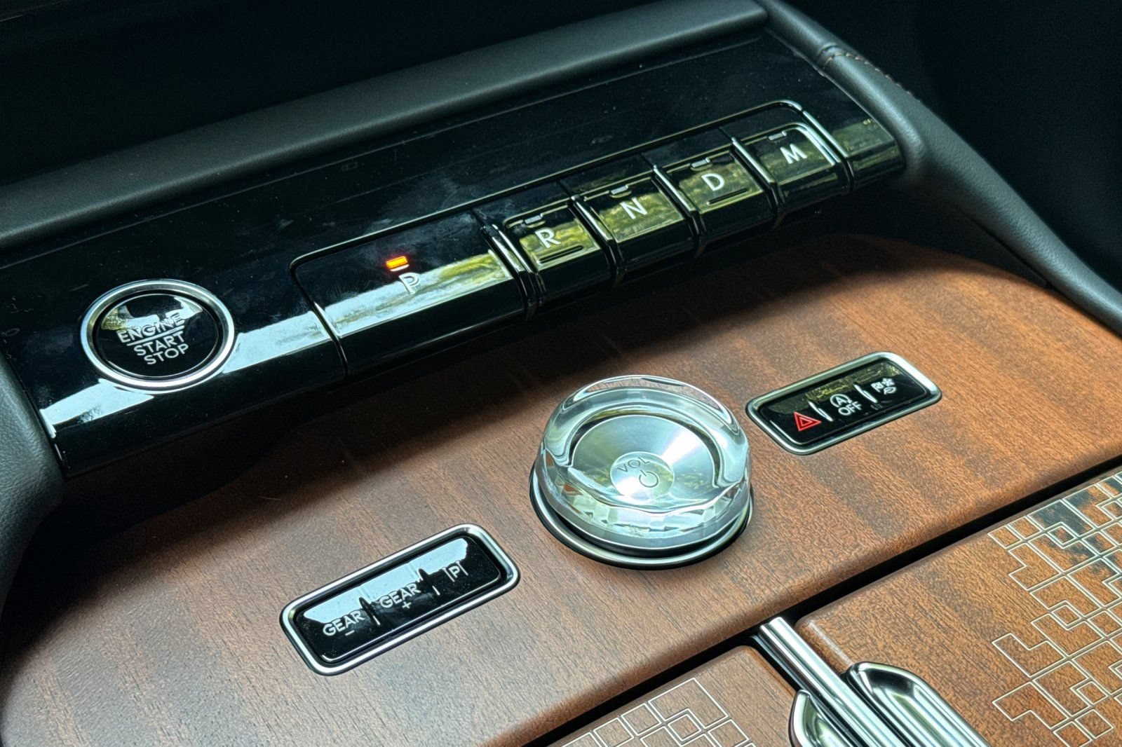 New 2027 Lincoln Navigator L Black Label AWD/4WD image 18