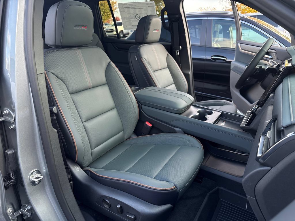 New 2026 GMC Acadia AT4 w/ Super Cruise Package AWD/4WD image 57