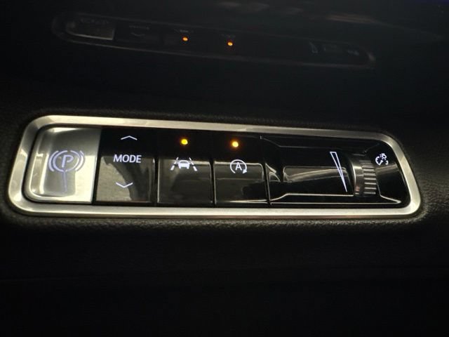 Used 2024 Buick Envision Preferred AWD/4WD image 28