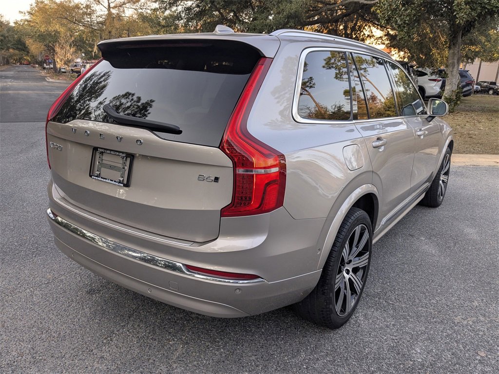 Certified 2023 Volvo XC90 B6 Ultimate w/ Protection Package Premier image 4