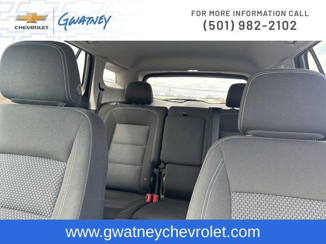 Used 2023 GMC Terrain SLE w/ Driver Convenience Package image 26