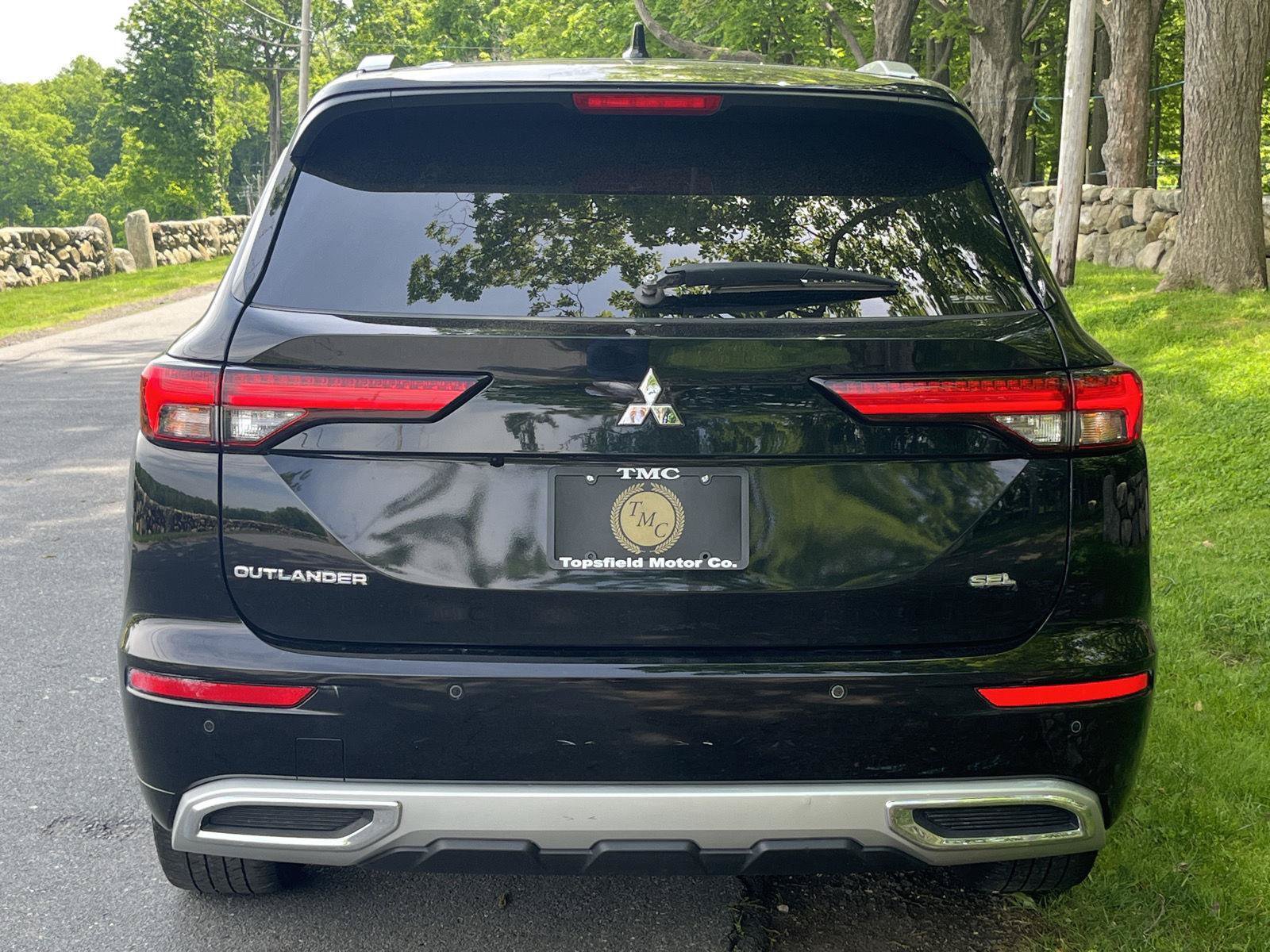 Used 2023 Mitsubishi Outlander SEL AWD/4WD image 24