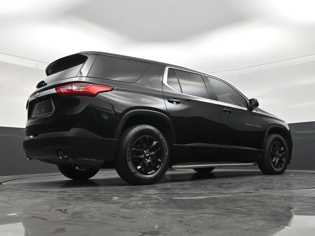 Used 2020 Chevrolet Traverse LS FWD image 25