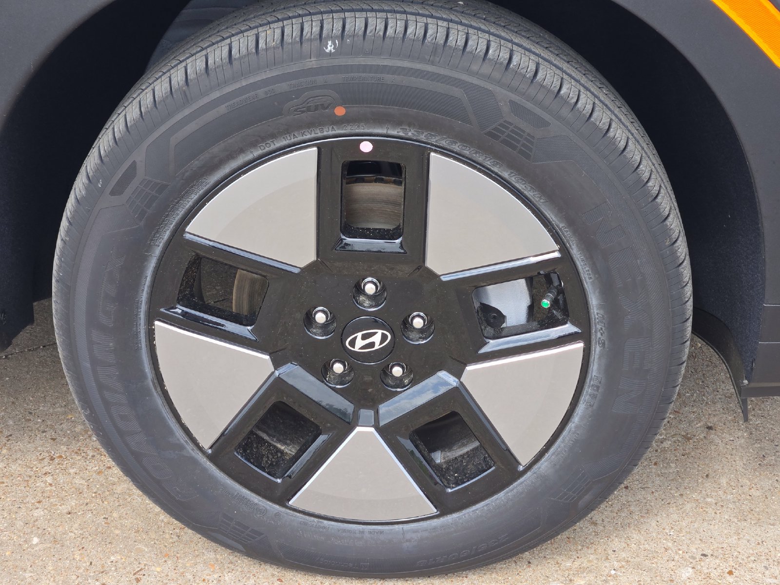 Certified 2026 Hyundai Santa Fe SE FWD image 8