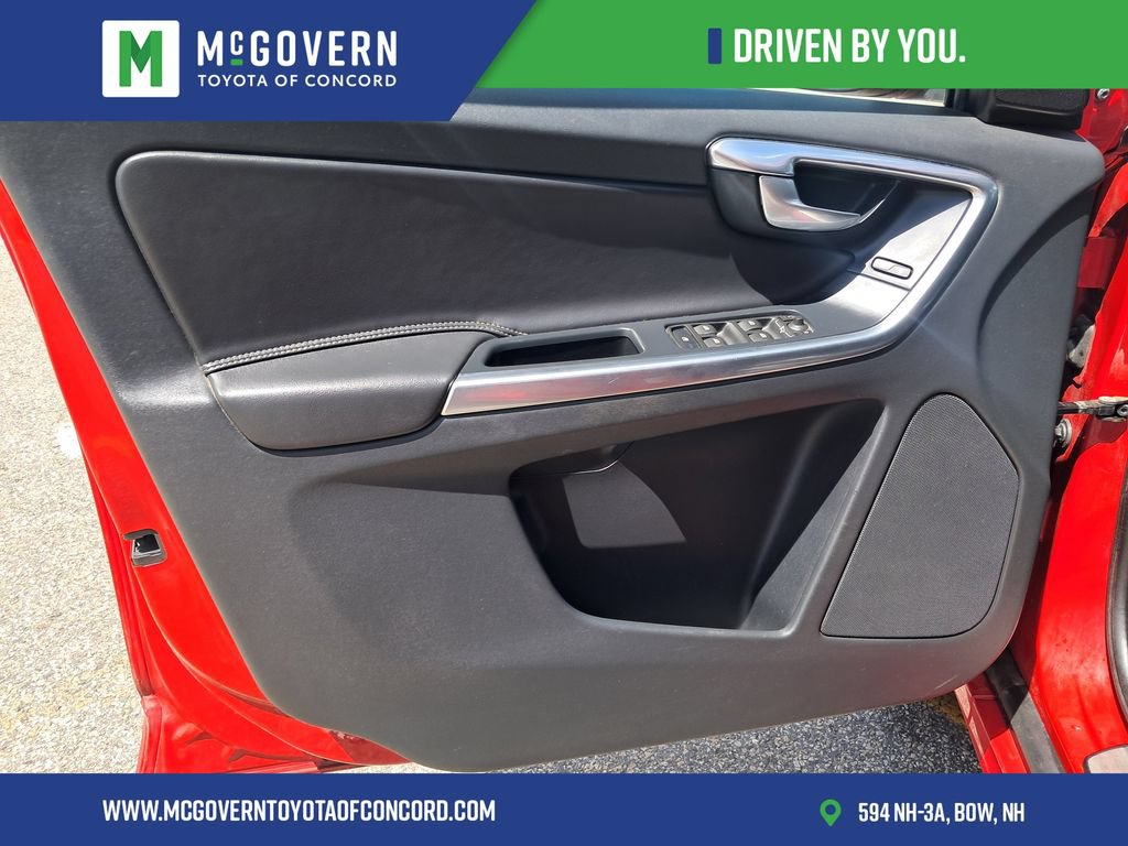 Used 2015 Volvo XC60 T6 R-Design Platinum AWD/4WD image 9