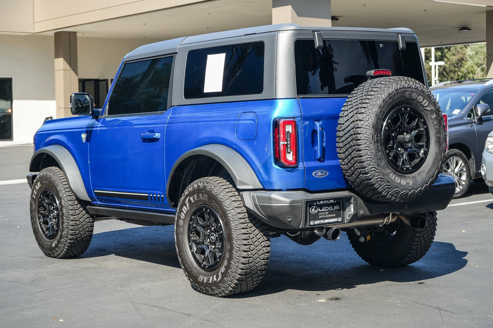 Used 2021 Ford Bronco First Edition AWD/4WD image 4