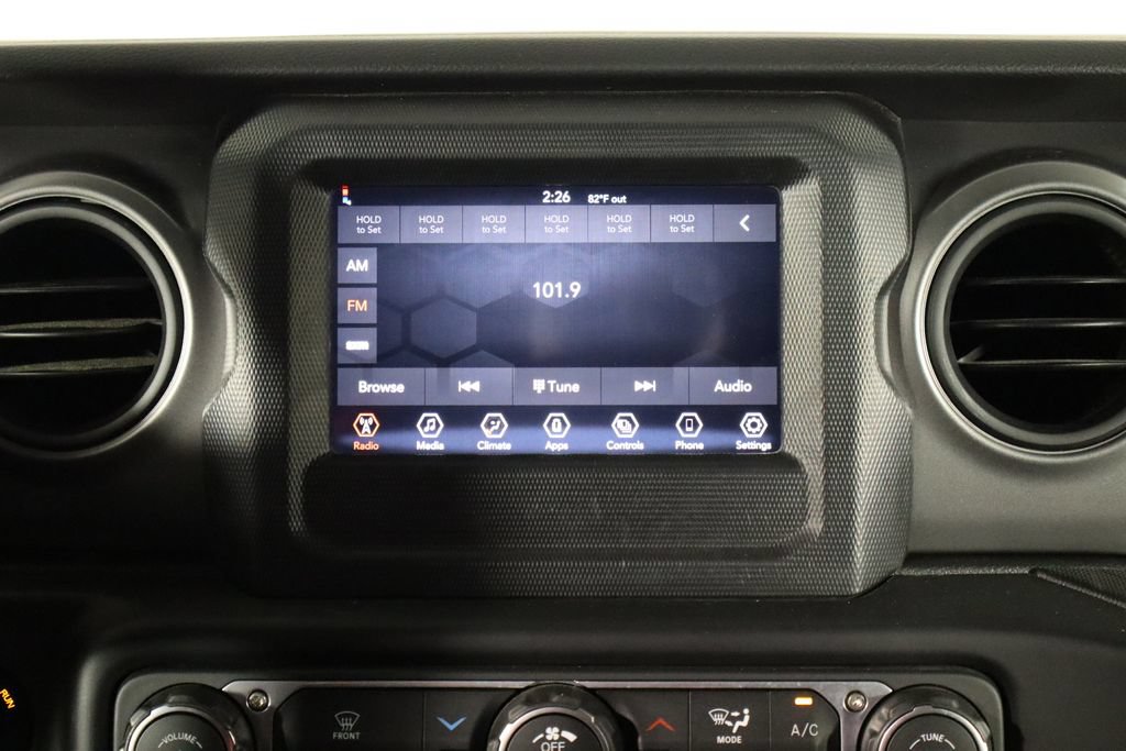Used 2022 Jeep Wrangler Sport AWD/4WD image 27