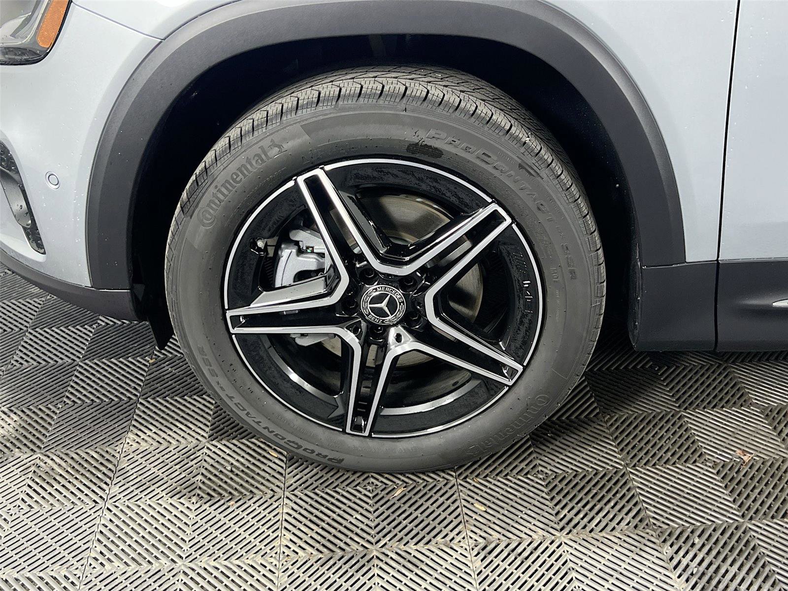 New 2026 Mercedes-Benz GLB 250 4MATIC image 29