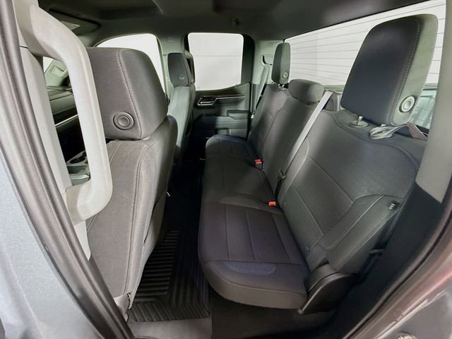 Used 2024 Chevrolet Silverado 1500 LT image 24