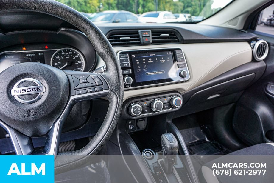 Used 2022 Nissan Versa SV FWD image 31