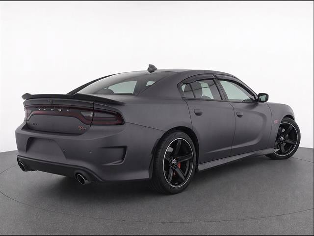 Used 2016 Dodge Charger R/T Scat Pack w/ Technology Group RWD image 4