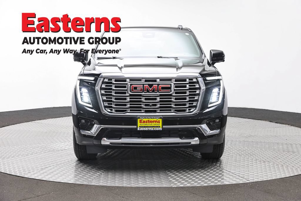 Used 2025 GMC Yukon XL Denali AWD/4WD image 2