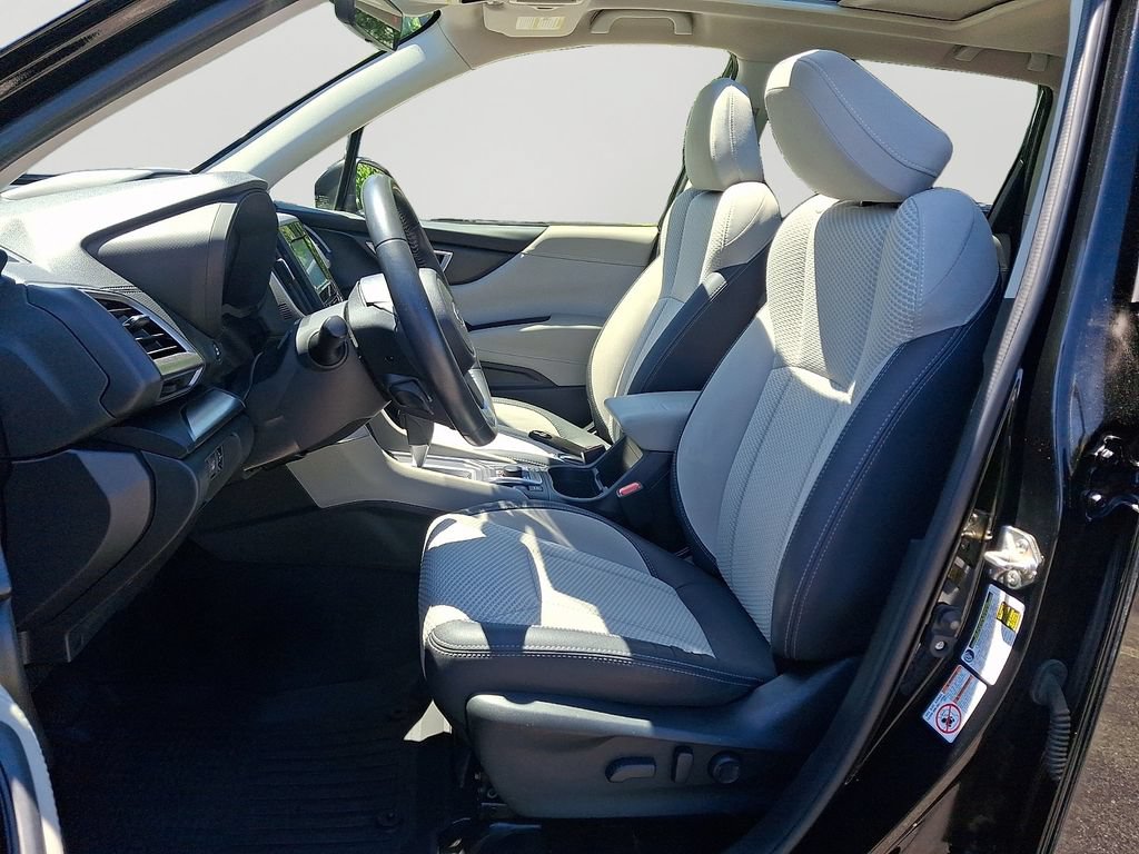 Used 2020 Subaru Forester Premium AWD/4WD image 14